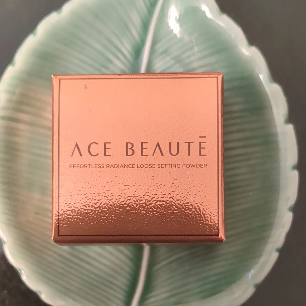 Effortless Radiance Loose Setting Powder